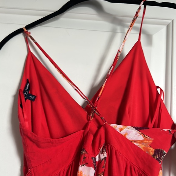 One Clothing Los Angeles Red Floral Print Wrap Midi Dress | Size Small - Picture 3 of 4